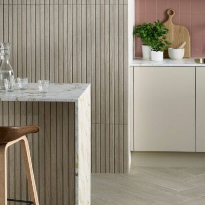 Revestimiento de madera porcelánico outlet.